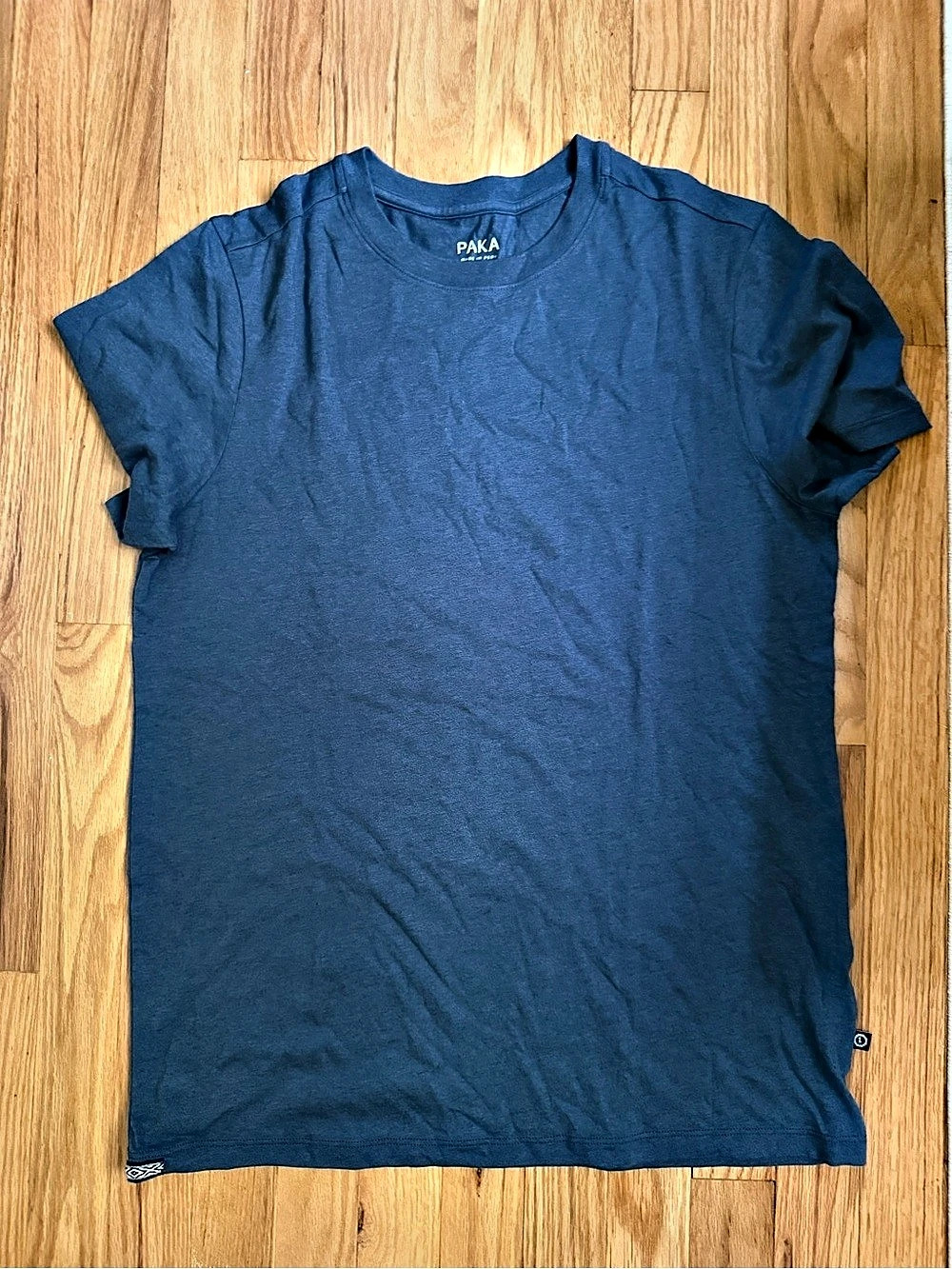 PAKA Essential Tee Short Sleeve in Blue Size Medium, Mens, new & unworn, no tag
